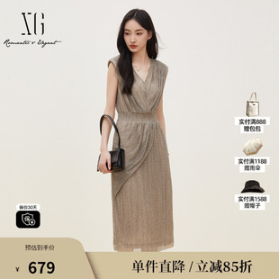 连衣裙松紧收腰直筒肌理感半裙女 雪歌XK204111A909咖色V领无袖
