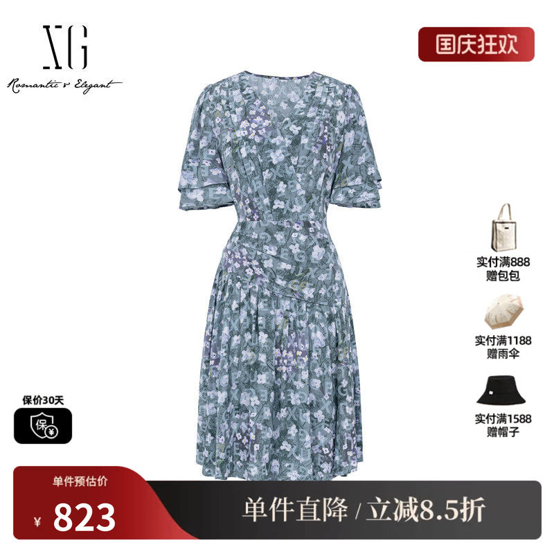 XG/雪歌XL204053BE93 碎花V领短袖连衣裙收腰A字伞裙休闲薄款女装