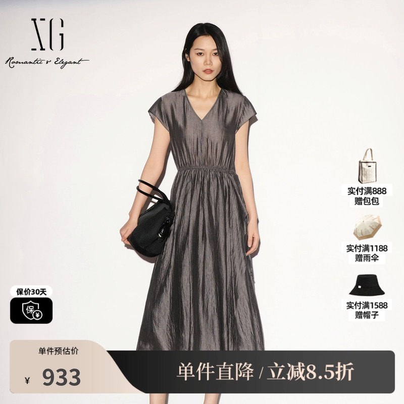 XG/雪歌XL204007A584 灰色醋纤V领飞袖连衣裙收腰A字伞裙薄款女装
