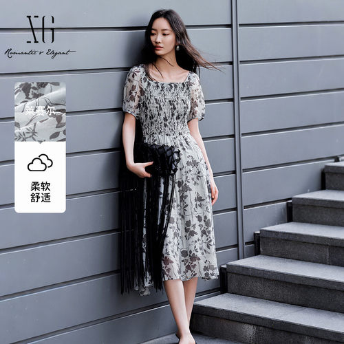 XG/雪歌XL204861B806花版莱赛尔短袖连衣裙方领高腰薄款A字长裙女