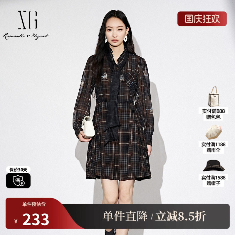 XG/雪歌XJ304014B395格纹长袖连衣裙时尚秋季新款通勤衬衫A字裙女