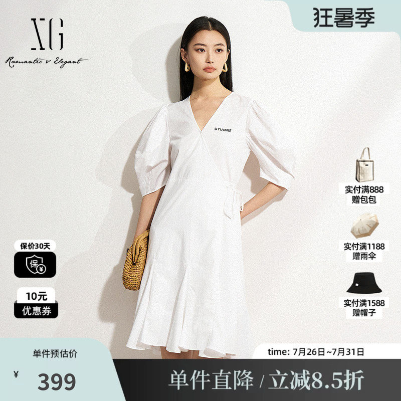 XG/雪歌XK204510A851白色纯棉泡泡袖连衣裙V领鱼尾收腰显瘦套头裙