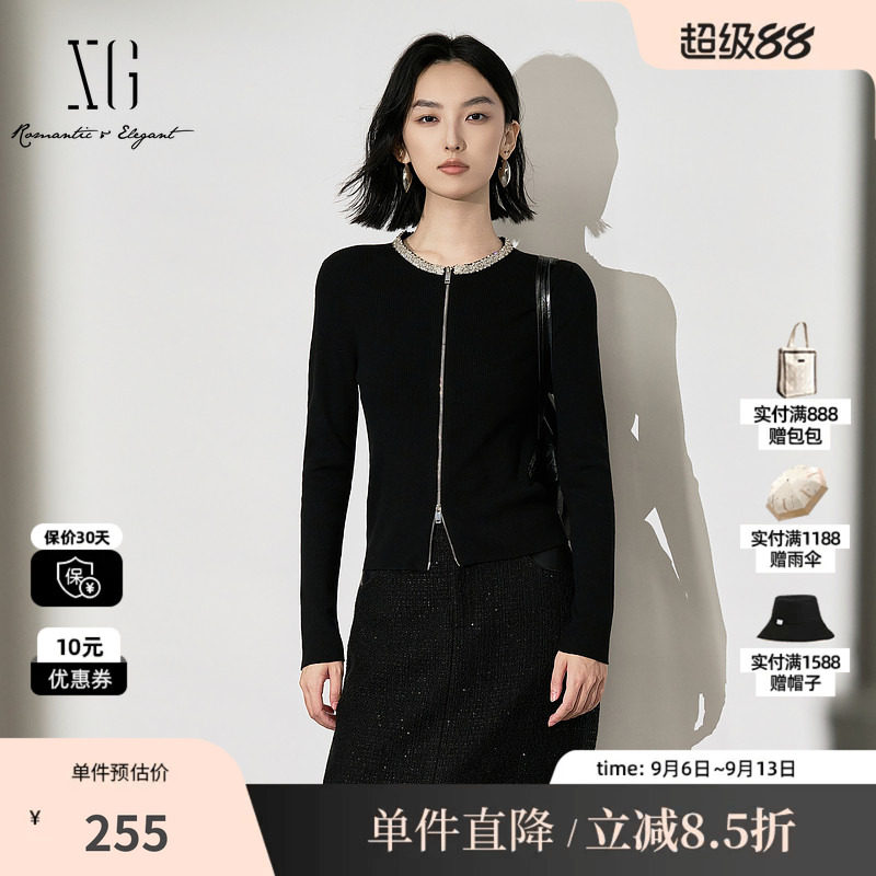 XG/雪歌XL411633A890 黑色羊毛混纺长袖针织衫钻领修身拉链开衫女