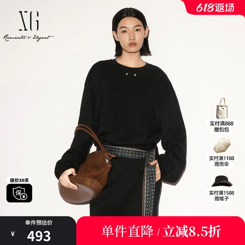 XG/雪歌 XL301009A328藏青色配飘带圆领长袖卫衣短款休闲收腰女装
