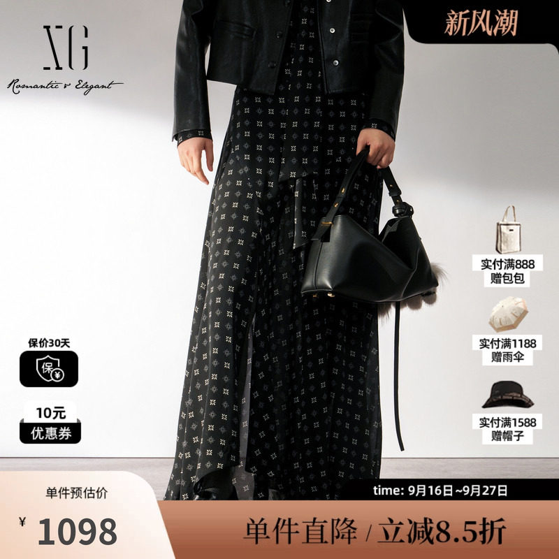 XG/雪歌XL403016B194黑色满印桑蚕丝不规则A字半身裙休闲长裙女装