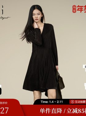 XG/雪歌XK404006A174深棕色褶皱连衣裙2025冬季新款长袖A字裙女装