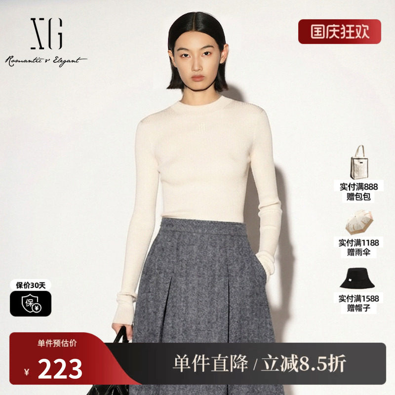 XG/雪歌 XK411772A851白色羊毛混纺圆领修身长袖针织衫打底内搭女