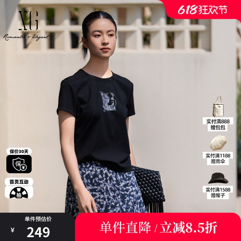 XG/雪歌XL201025A490黑色莱赛尔圆领短袖T恤薄印花正肩休闲上衣女