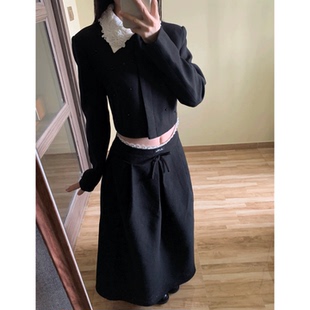 赫本风短外套半身裙套装 女2026超火开春穿搭巨好看休闲独特设计感