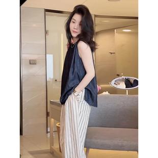 后背开叉上 RIERAKATTERLLG夏装 搭配一整套时尚 气质女装 设计感无袖