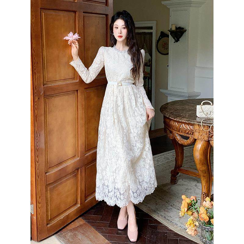 JOYIASS高级感白色刺绣钉珠长袖蕾丝连衣裙女秋冬法式浪漫高级感