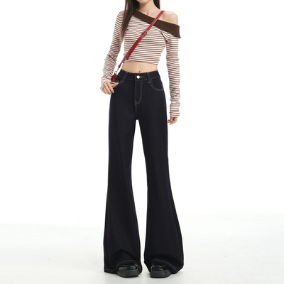 宽松不贴腿弹力微喇叭牛仔裤