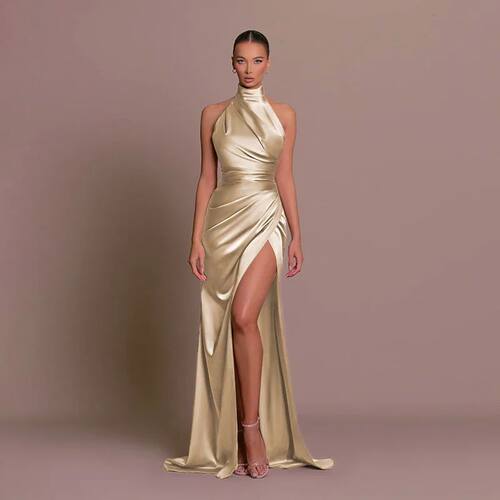 褶皱开叉无袖露背礼服连衣裙