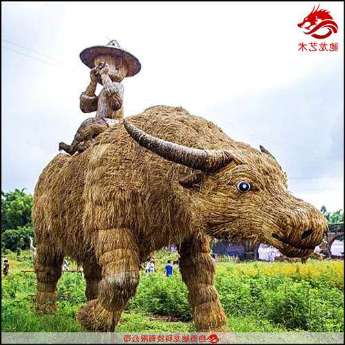 四川农民丰收节展品定做农耕文化稻草人定制草雕美陈展品摆件
