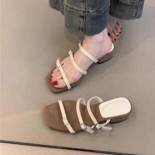 女 简约细带粗跟露趾凉拖沙滩度假拖鞋 超显白 方头一字拖外穿爆款