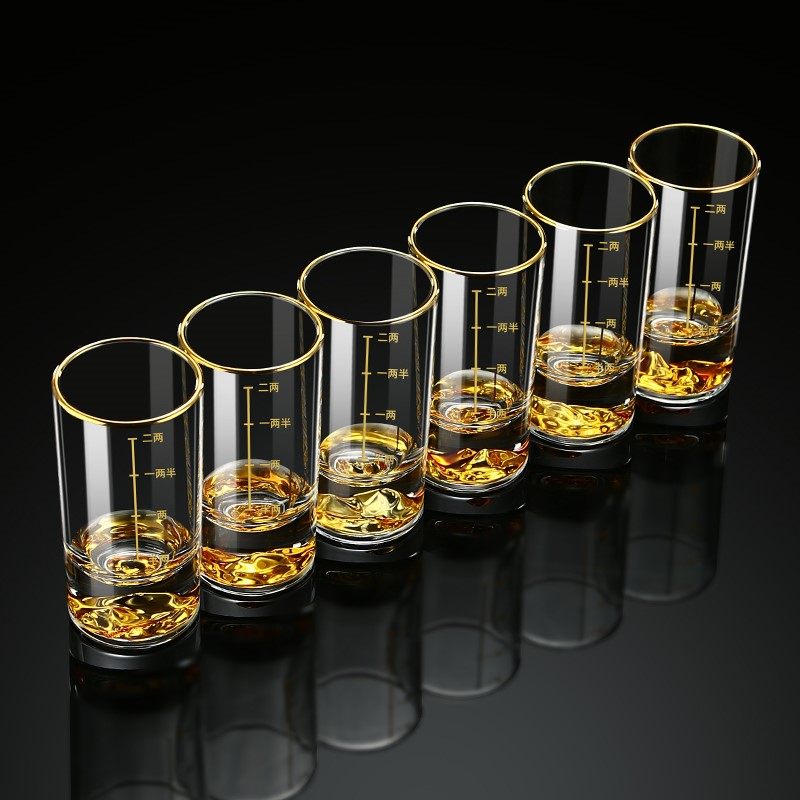 金山二两白酒杯带刻度套装家用高端玻璃酒杯100ml分酒器酒具高档