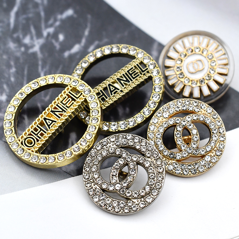 小香珍珠开衫毛衣百搭圆形纽扣