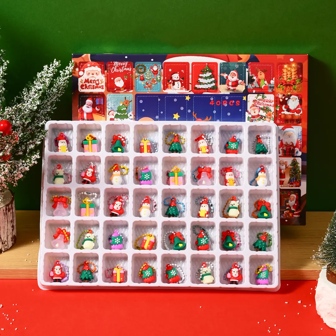 新款圣诞40入洞洞乐抽奖盲盒玩具公仔挂件戳戳乐学生礼品儿童礼物