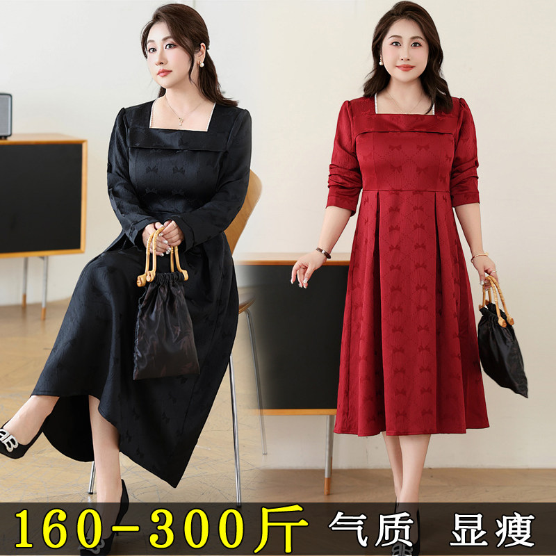 300斤特大码红色百褶连衣裙女200胖MM春秋显瘦订婚礼服新娘敬酒服