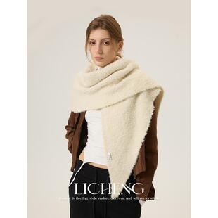 礼诚 定制奶油白软糯羊毛圈圈纱加厚大三角披肩冬季保暖针织围巾