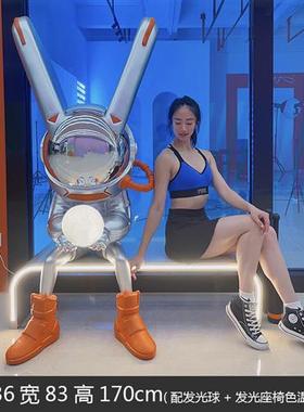 黑八科技兔台球公仔玻璃纤维雕塑门店俱乐部酒吧会所电竞引流大摆