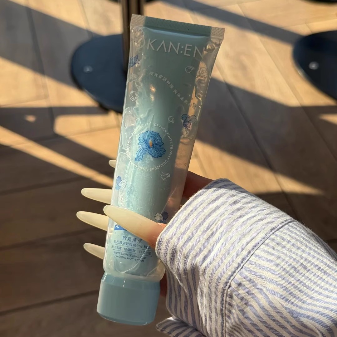 正品双管精华护手霜秋冬滋润嫩肤