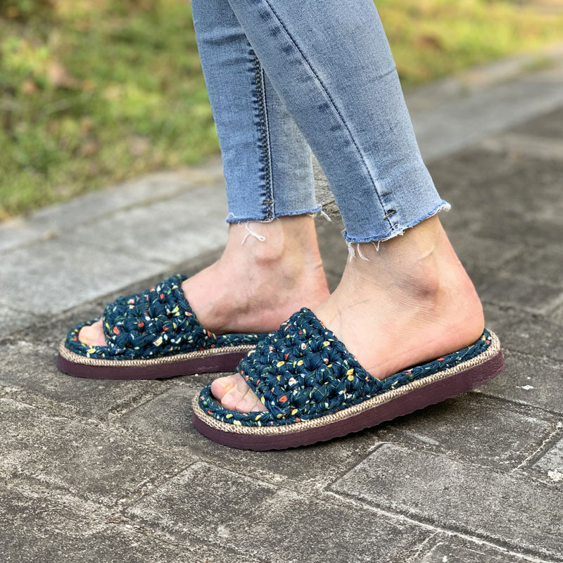 钩针编织托鞋草编坡跟拖鞋可钩钩针毛线拖鞋方块编织带凉拖潮流