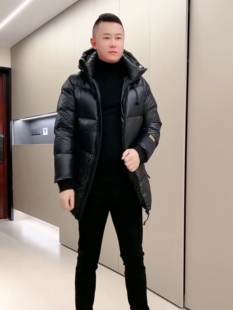 冬季男新款连帽羽绒服外套黑色加厚保暖鹅绒休闲商务帅气短款上衣