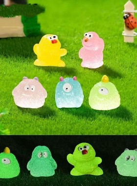 无聊了可爱创意小毛怪动物摆件情绪治愈办公桌解压装饰品工位摆件