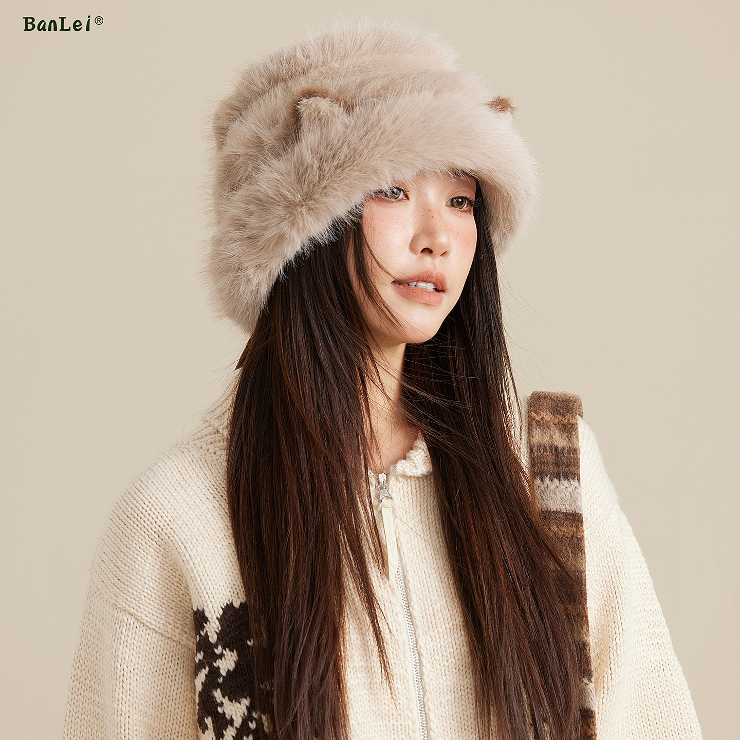 半蕾可爱冬季猫耳朵渔夫帽