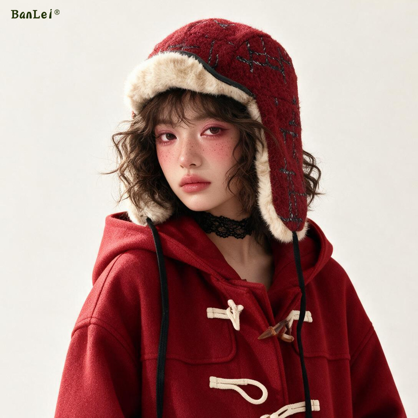 复古格纹提花毛绒雷锋帽子女秋冬加厚加绒护耳系带骑行滑雪飞行帽