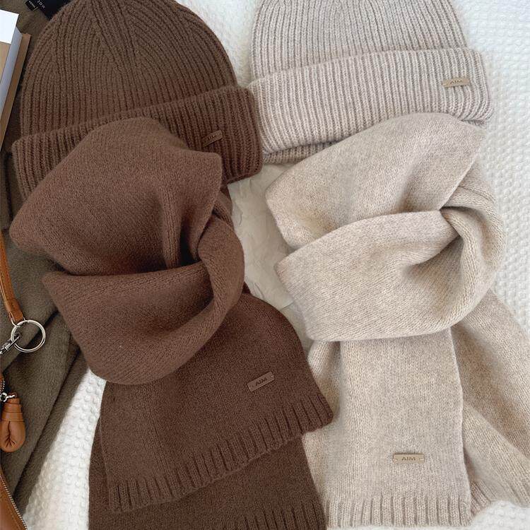2025棕色咖色羊毛搭毛衣围巾帽子套装纯色流苏情侣保暖围脖秋冬