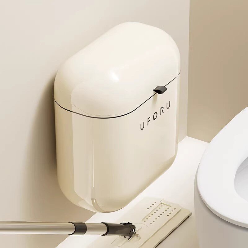 日本卫生间垃圾桶壁挂式家用2026新款厕所悬空上墙夹缝卫生桶带盖