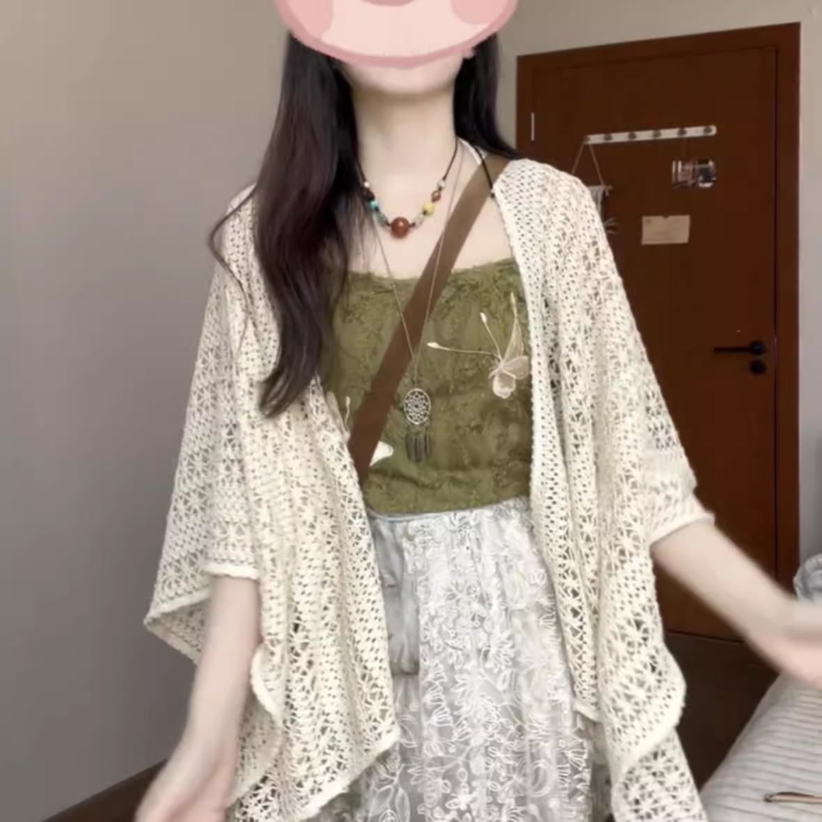 夏季新款波西米亚流苏镂空防晒罩衫蕾丝披肩开衫女度假风吊带外搭