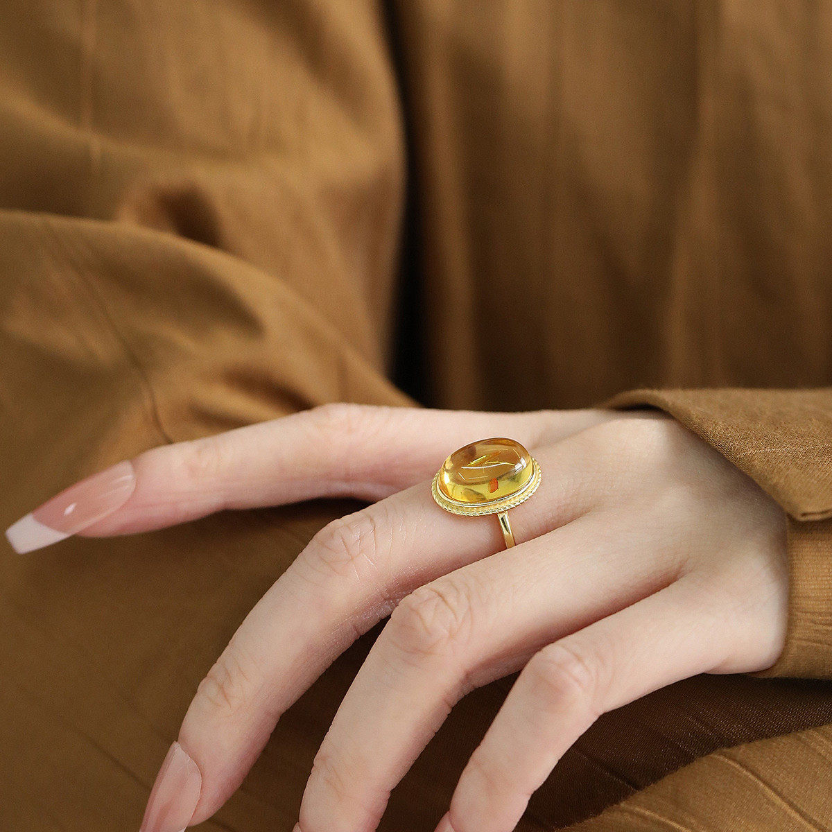 925银琥珀花珀开口戒指女轻奢高级感时尚百搭通勤简约食指戒