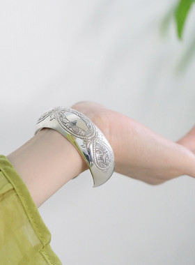 925银海浪复古风手镯气质高级感银镯子女实心手环生日礼物