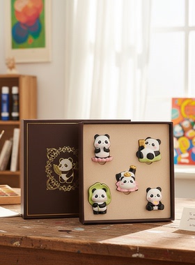 可爱熊猫造型装饰摆件礼盒装