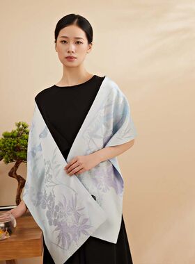 上久楷女士双面长巾窗里