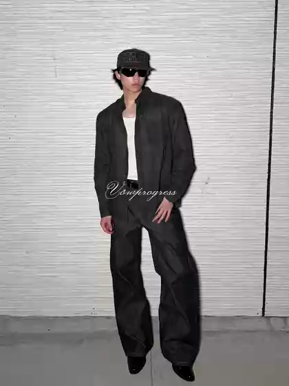 Vowprogress "Dark Horse" Kaihara Okayama Narrow Red Edge Red Ear 15oz Slightly Flared Raw Denim 2021m