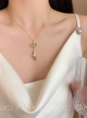 FANXU CD家法式新款幸运草星星吊坠项链高级感流苏锁骨链