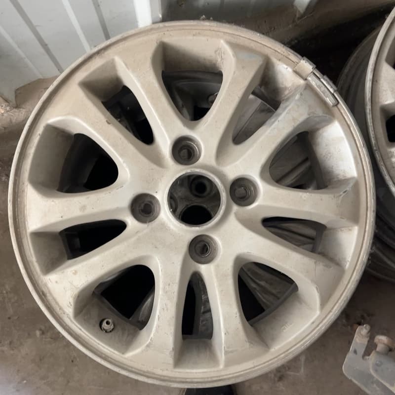 适用于现代悦动铝轮毂15寸，拆车【议价】