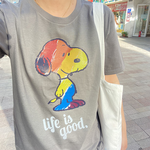 2021新款炭色卡通Snoopy印花T恤女宽松舒适短袖女打底百搭上衣