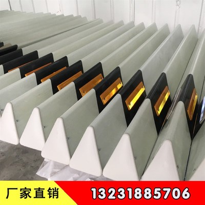 玻璃钢轮b廓标柱式黄白片数字轮廓标百米桩公路三角夜间反光柱标