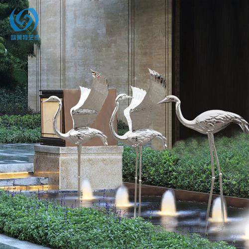 喷泉仿真仙鹤动物摆件假山古风中庭院流水造景不锈钢雕塑软装饰品