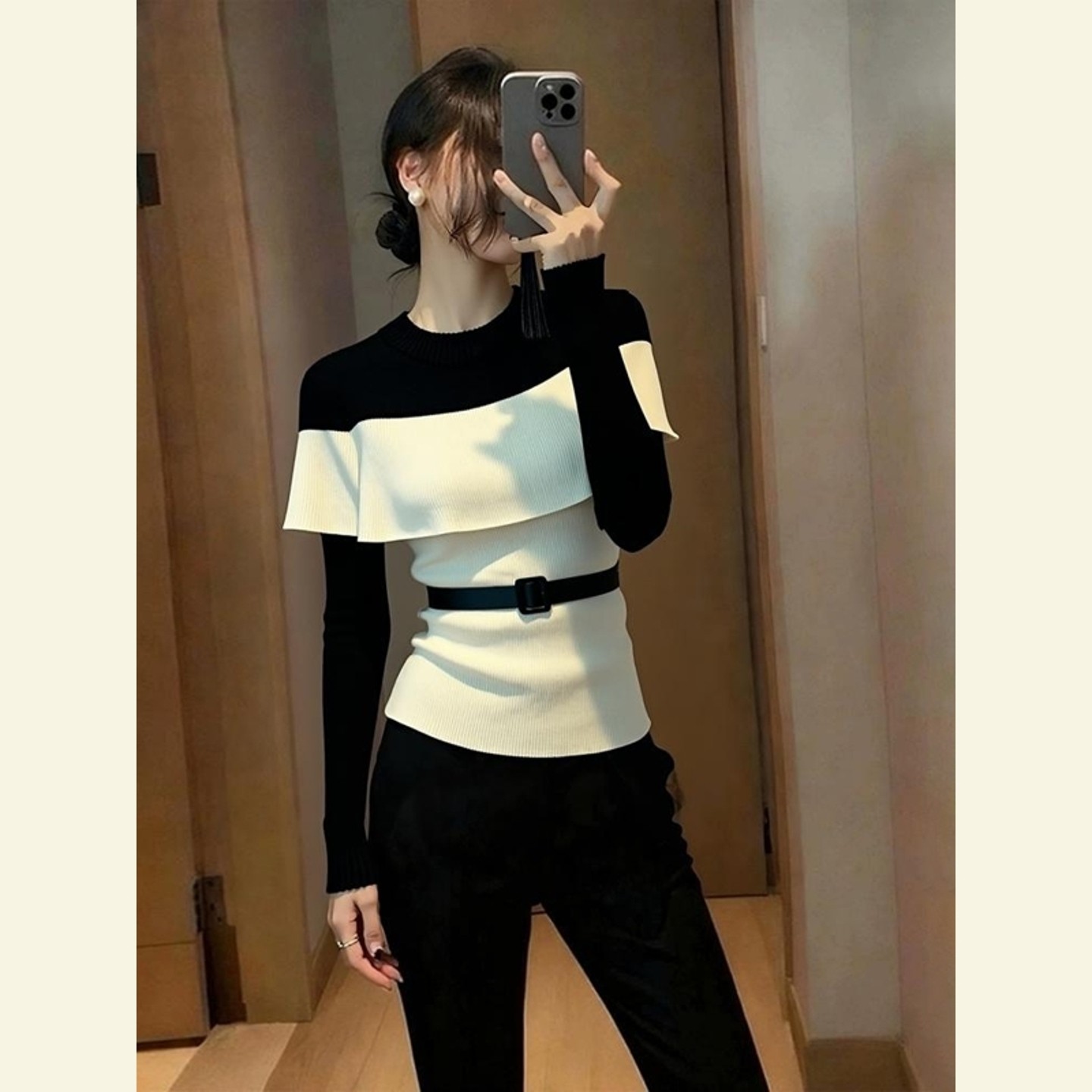 2025秋季高级感超好看软糯慵懒风减龄独特别致小香风白色针织衫女,女装/女士精品,毛针织衫,淘宝优惠券,粉丝福利购,淘宝优惠卷