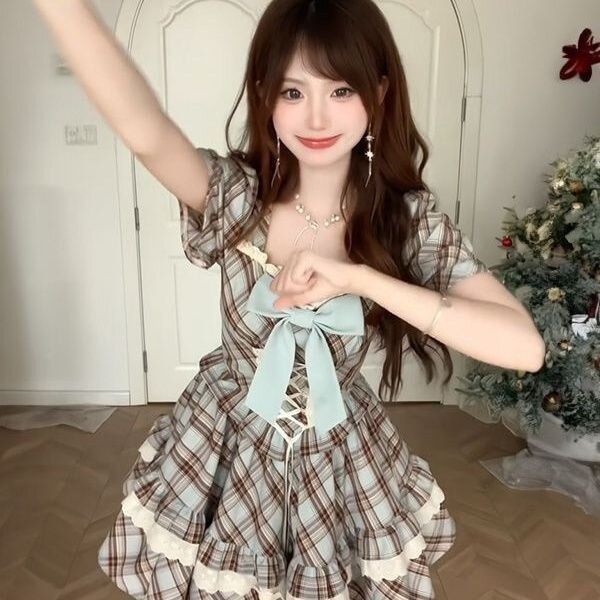 大码女装复古减龄小个子短裙格子