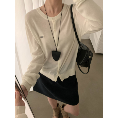 BOFF暴富家-韩系简约字母刺绣超细羊毛针织开衫(含32.1羊毛)