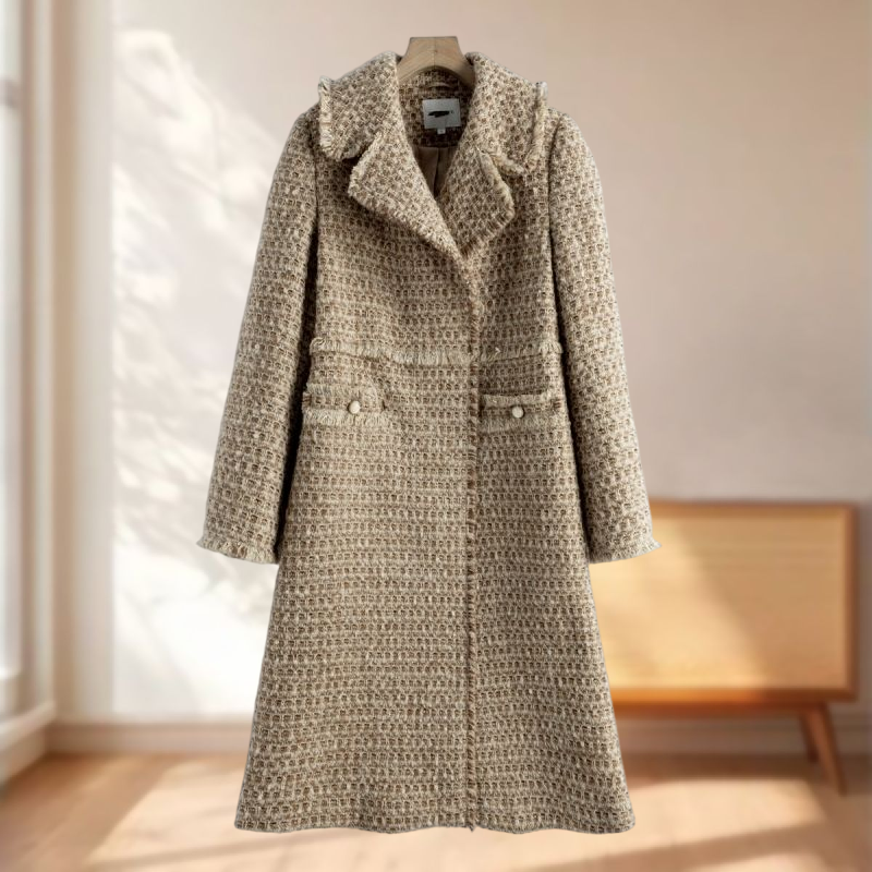 翻领毛边含绵羊毛长款呢大衣