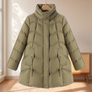 A版 冬装 藏肉口袋飘带立领羽绒服209 专柜1889