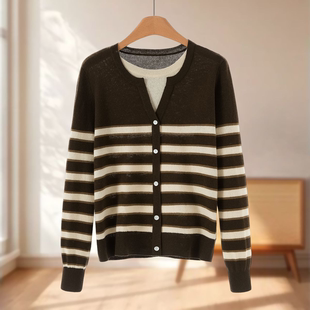 拼接假两件条纹套头针织衫 专柜599 冬装 木X 337 100绵羊毛